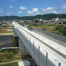 北陸新幹線小矢部川橋梁