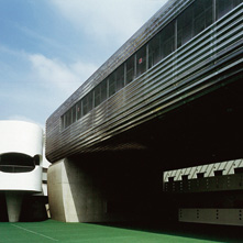 豊島学院高等学校4号館