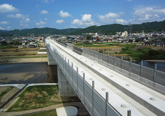 hokurikushinkansen.jpg