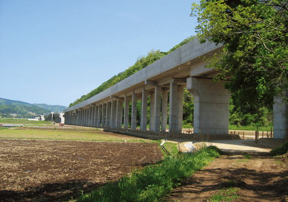 shinkanseniwai.jpg